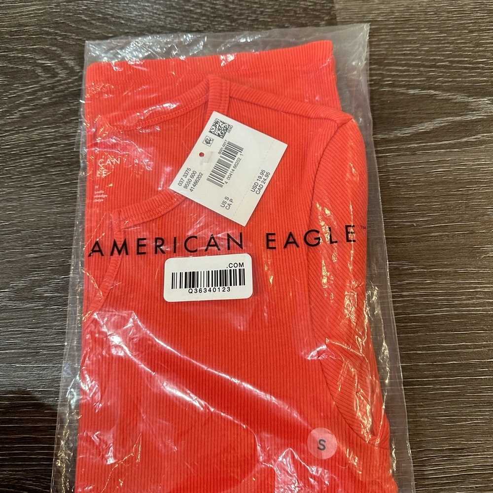 New in package AE babydoll tee